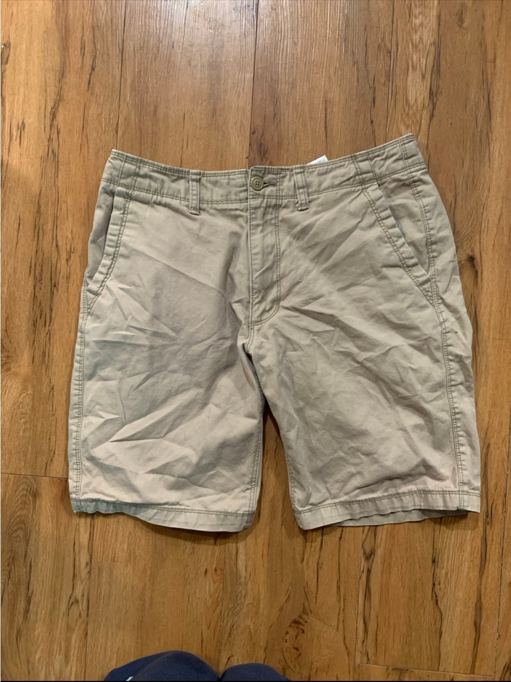 Old navy khaki shorts